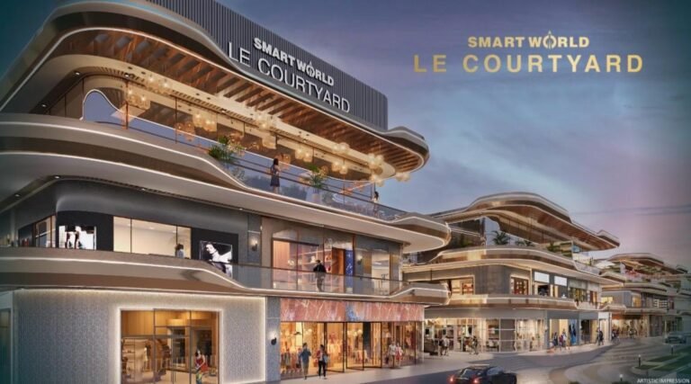 Smartworld Le Courtyard